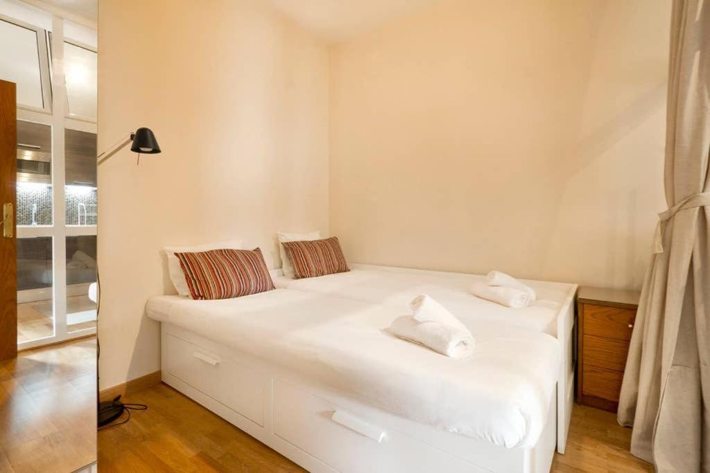 Apartment Poble Nou บาร์เซโลนา ภายนอก รูปภาพ